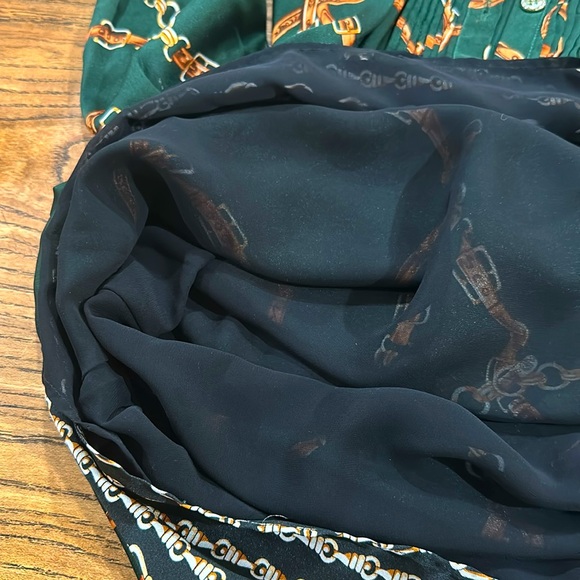 ZARA Emerald chain belt silky dress size XS - Picture 10 of 11